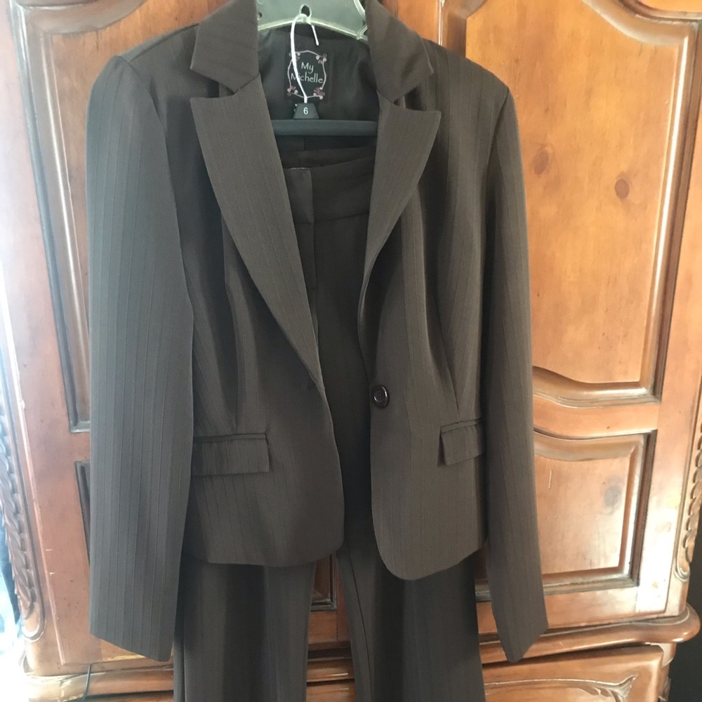 Pants Suit
